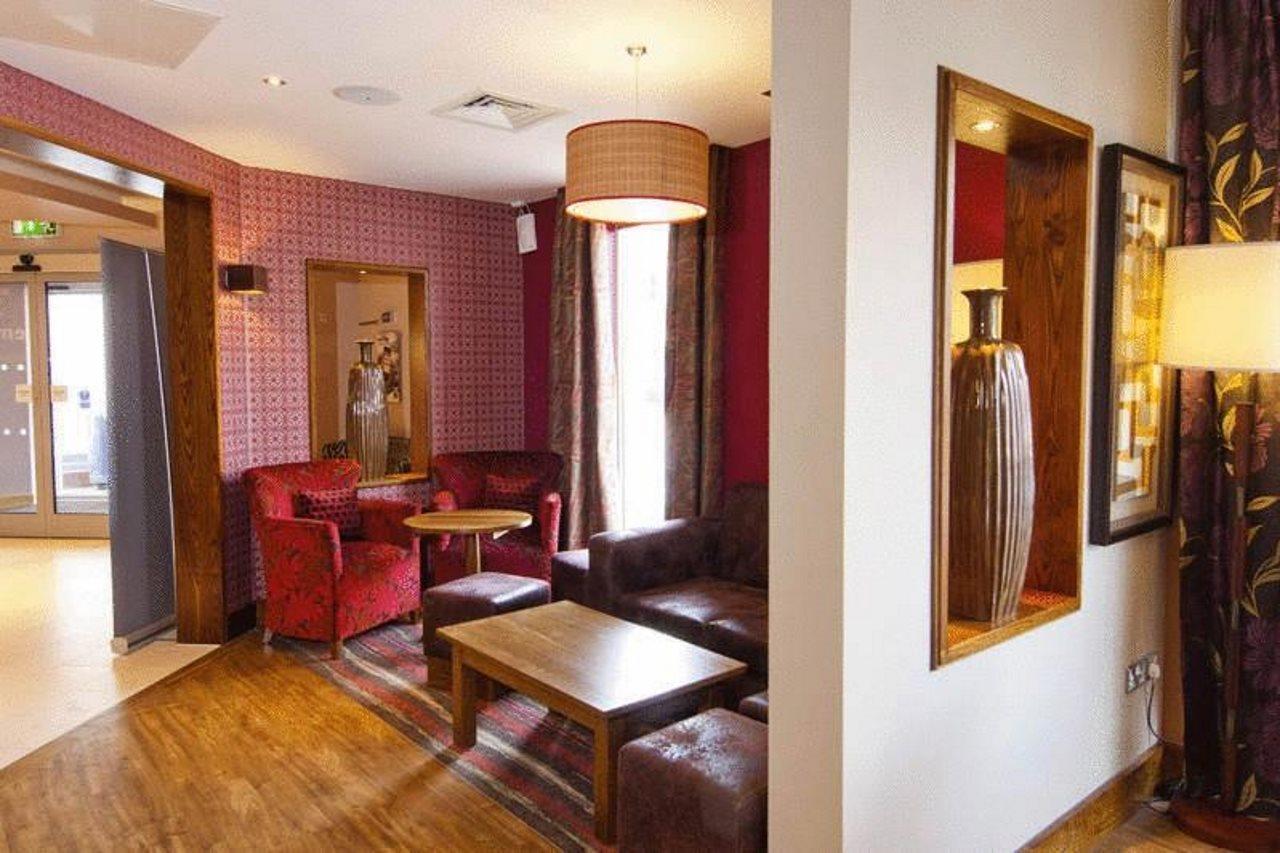 Premier Inn Exeter Central St. Davids Экстерьер фото
