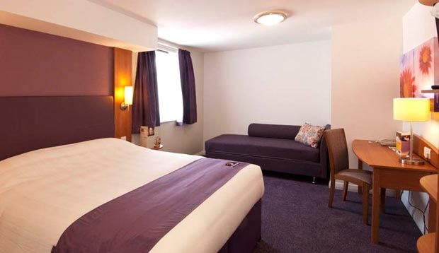 Premier Inn Exeter Central St. Davids Экстерьер фото